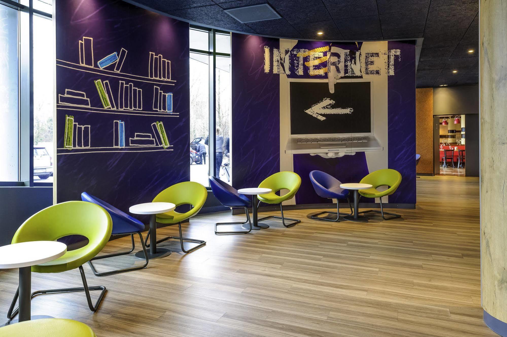 Ibis Budget Geneve Aeroport Vernier Exterior foto